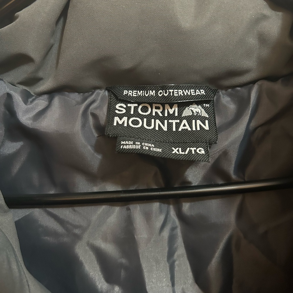 Puffer jacket - Picture 3 of 3